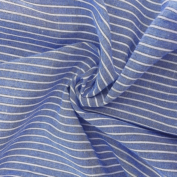 κομψό ριγέ φόρεμα γυναικών