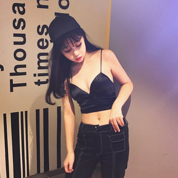 Сатенен дамски сутиен в два цвята