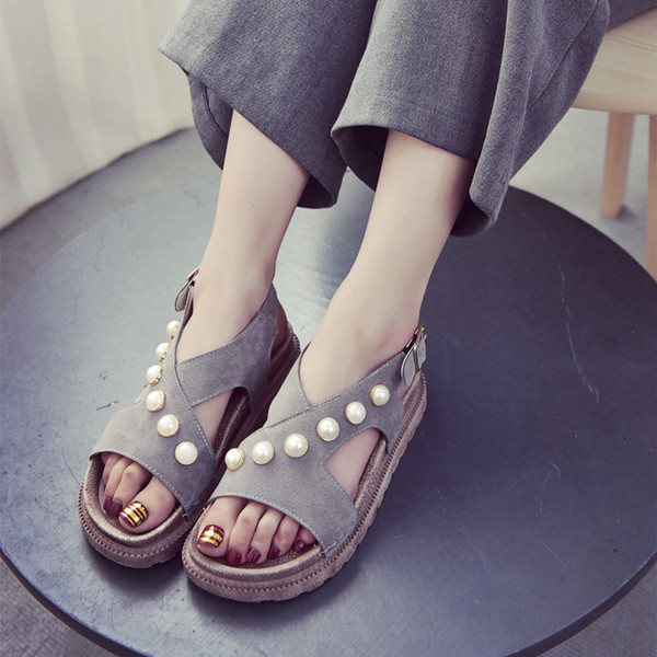 Κυρίες περιστασιακά σανδάλια με χάντρες σε τρία χρώματα