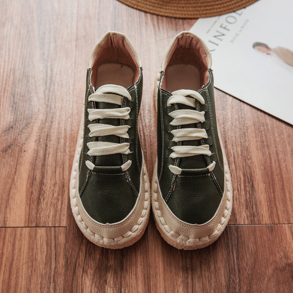 Спортни дамски обувки в три цвята подходящи за ежедневието 