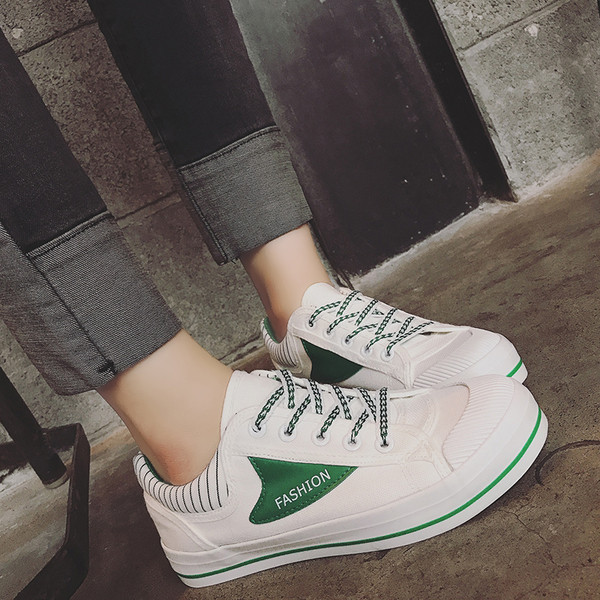 Уникални дамски ежедневни кецове с висока подметка