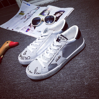 Κομψά πάνινα παπούτσια από καουτσούκ