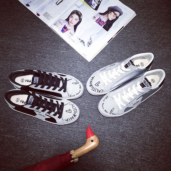 Κομψά πάνινα παπούτσια από καουτσούκ