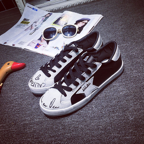 Κομψά πάνινα παπούτσια από καουτσούκ