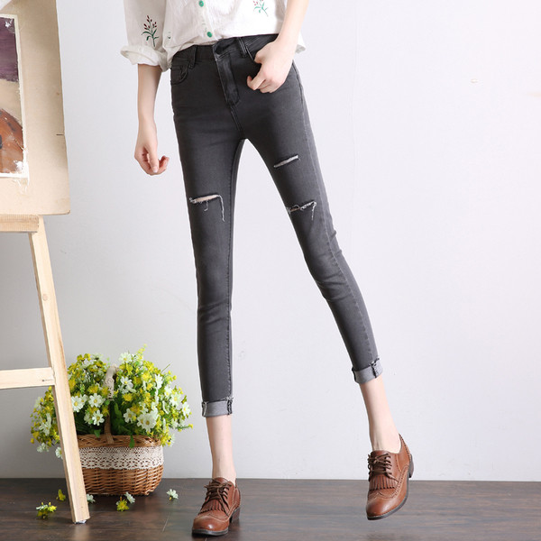 Страхотни "slim fit" модерни разкъсани дамски дънки