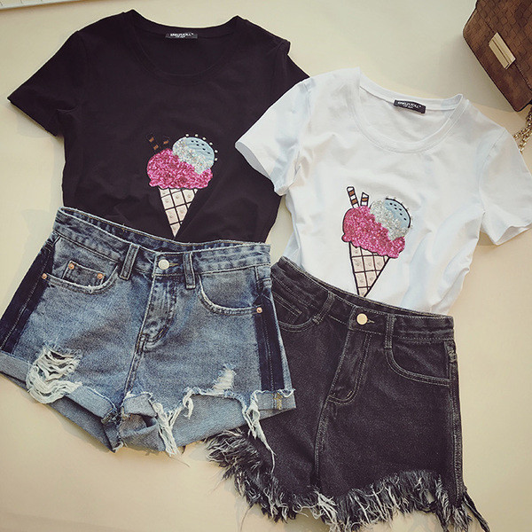 Дамски къс ръкав с илюстрация и пайети в бял и черен цвят