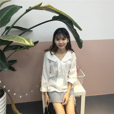 Страхотна дамска риза с широки и дълги ръкави