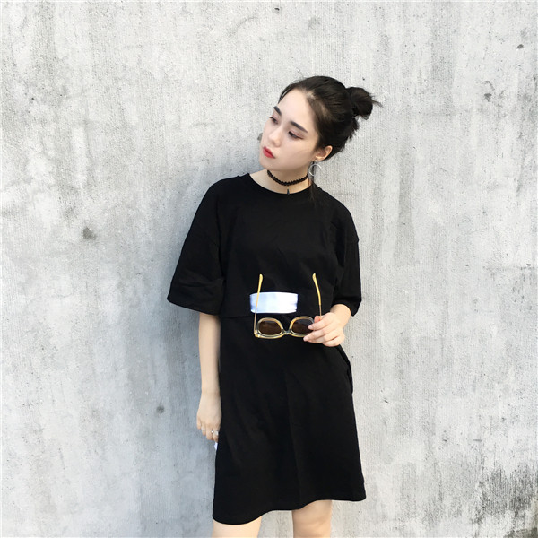 Спортно-елегантна дамска рокля перфектна за горещите летни дни