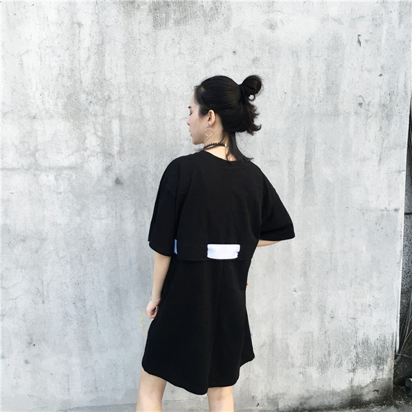 Спортно-елегантна дамска рокля перфектна за горещите летни дни