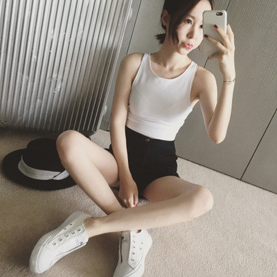 Дамски спортно-елегантни къси потничета