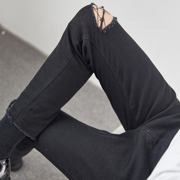 Черни скъсани мъжки панталони с висока талия