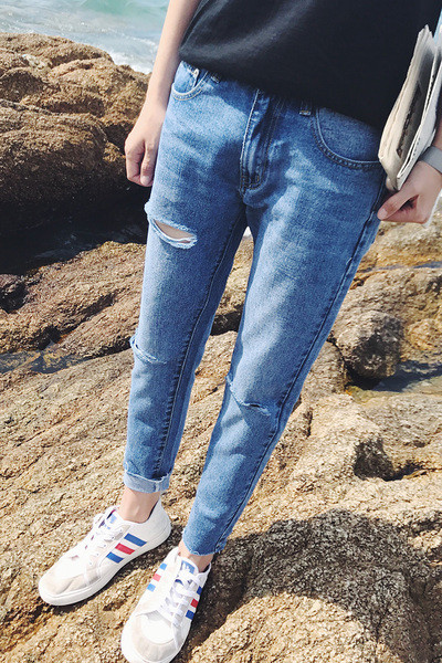 Мъжки пролетно-летни дънки - тъмни и светли с цепки