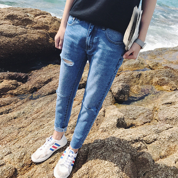 Мъжки пролетно-летни дънки - тъмни и светли с цепки