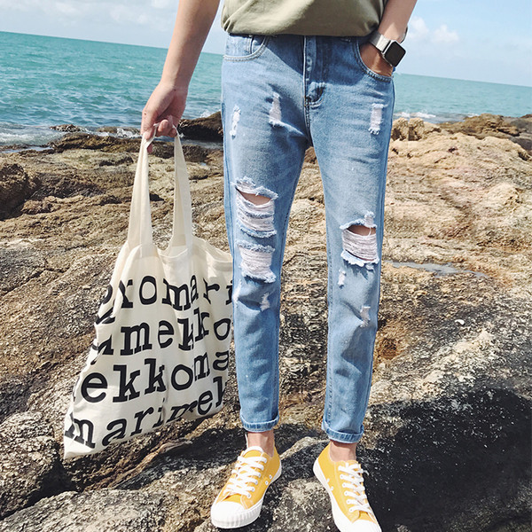 Мъжки накъсани пролетно-летни дънки в светлосин цвят