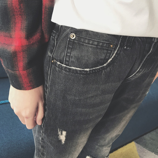 Много интересни мъжки дънкови панталони 7/8