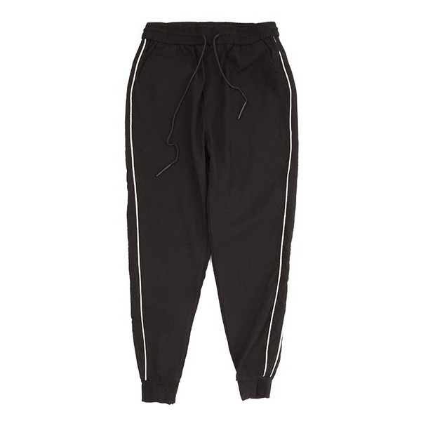 Мъжки модерен спортно-елегантен панталон в сив и черен вариант