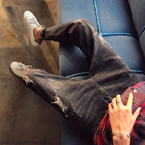 Мъжки стилни дънкови панталони модел "slim fit"