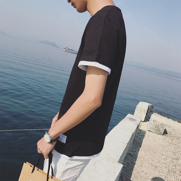 Спортно-елегантна мъжка тениска в два цвята