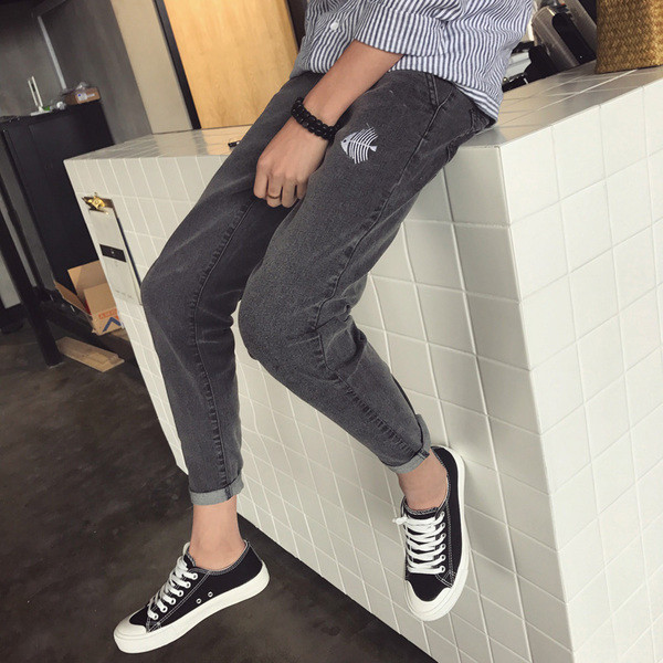 τζιν Σύγχρονη ανδρών λεπτού τύπου με κεντημένα αντικείμενα