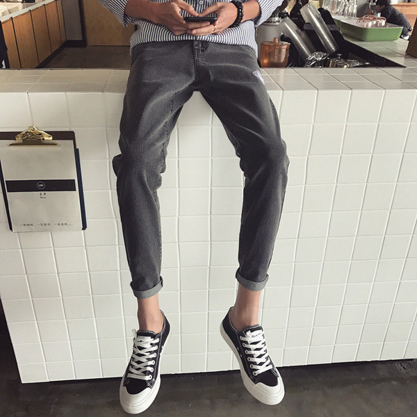 τζιν Σύγχρονη ανδρών λεπτού τύπου με κεντημένα αντικείμενα