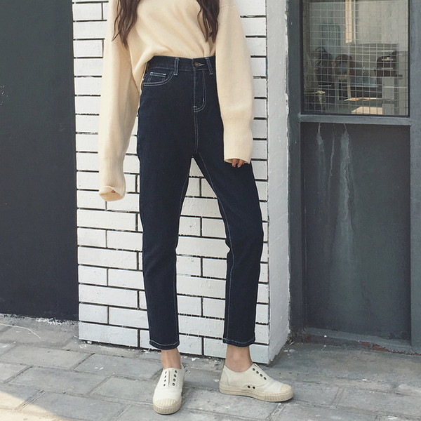 Γυναικέια τζιν στυλ Spring Boy σε μπλε και μαύρο χρώμα