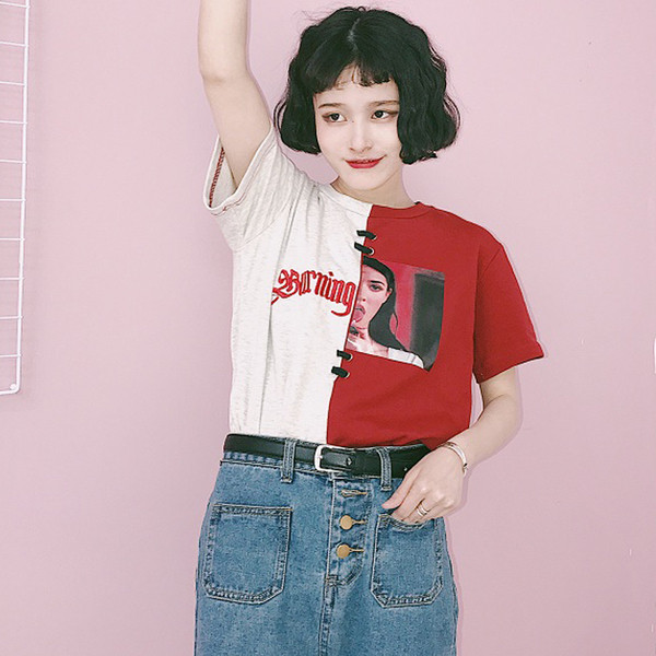 Ενδιαφέρουσες ευρύ-shirt για τις γυναίκες με 3/4 μανίκια και ενδιαφέρουσα σχεδίαση