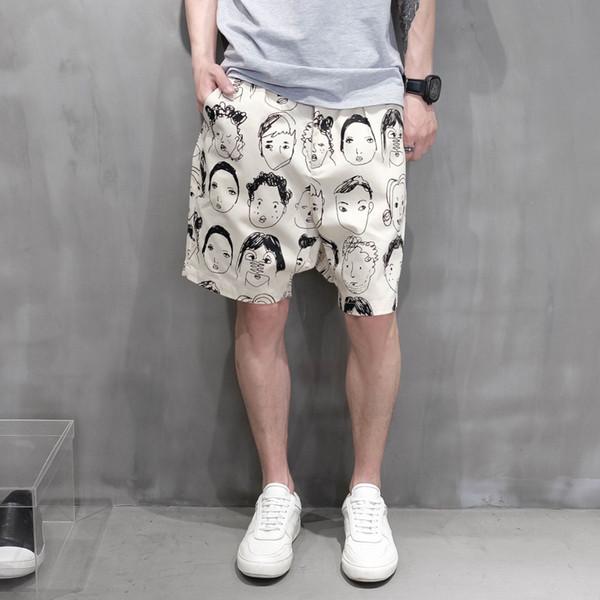 Μεγάλη απλό ανδρών σορτς φωτογραφίες