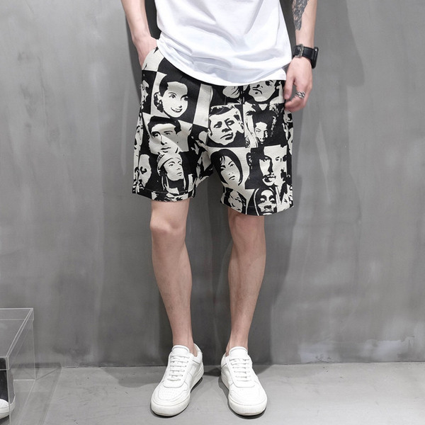 Μεγάλη απλό ανδρών σορτς φωτογραφίες