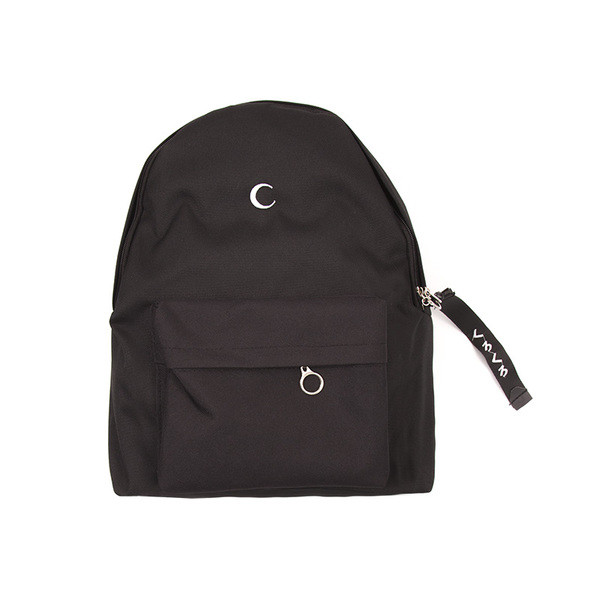 Страхотна черна унисекс раница с кръст