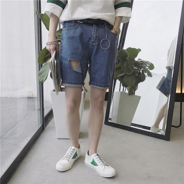 Страхотни мъжки къси дънки в ретро стил