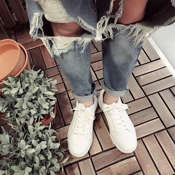 Мъжки ежедневни кецове в черно и бяло