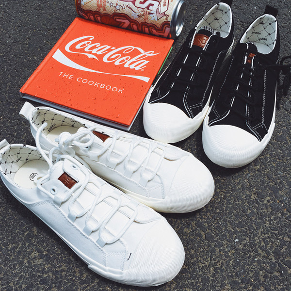 Страхотни ежедневни мъжки кецове черни и бели