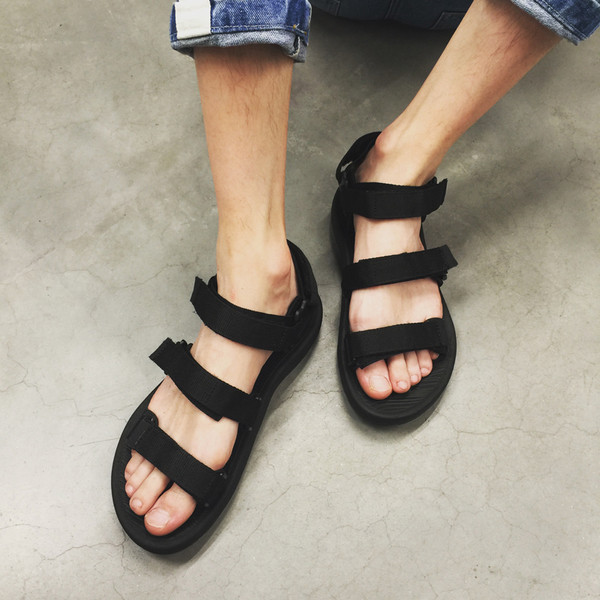 Ежедневни спортни неплъзгащи се мъжки черни сандали 