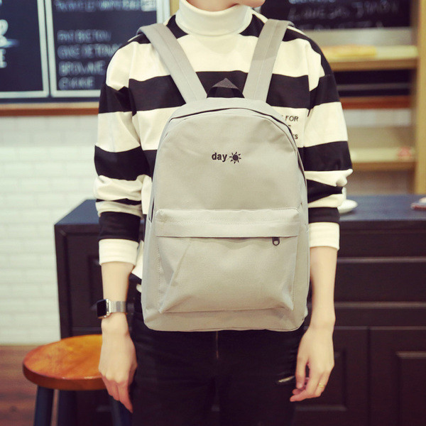 Много стилна мъжка раница подходяща за ежедневие