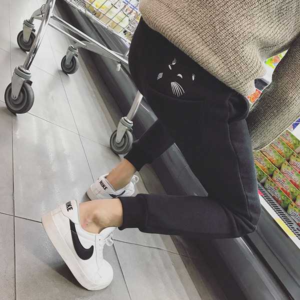 Καθημερινά σπορ παντελόνι ανδρών με κέντημα - ψάρια οστά