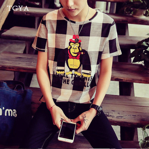 Карирана мъжка тениска с анимационна апликация