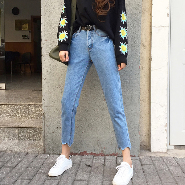 Γυναικεία  τζιν με ψηλή  μέση και 7/8 μήκος