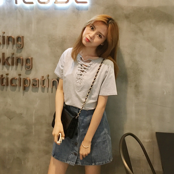 Καθημερινά Κυρίες Μπλούζα με κοντά μανίκια και V-λαιμό με συνδέσεις