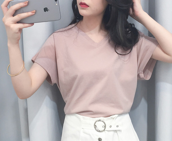 Дамска спортно-елегантна блуза с къс ръкав завързваща се на гърба