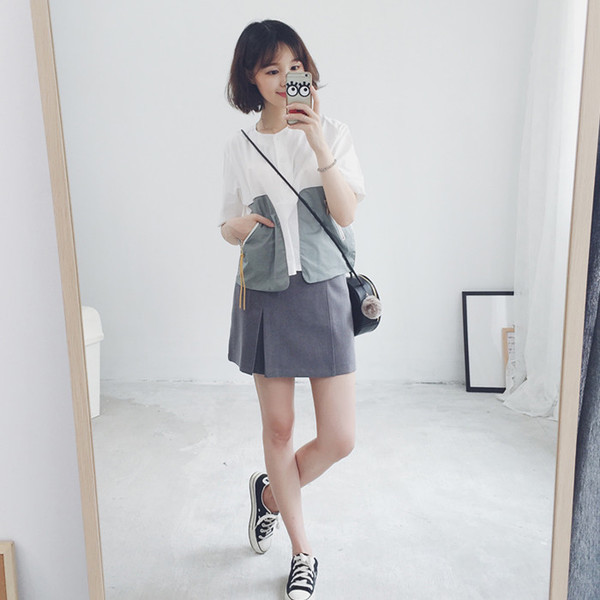 Καθημερινά κυρίες T-shirt με κοντά μανίκια και φερμουάρ και στις δύο πλευρές