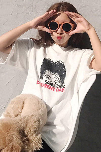 Νέα μεγάλη κυρίες T-shirt με κοντά μανίκια τύπου χιτώνα