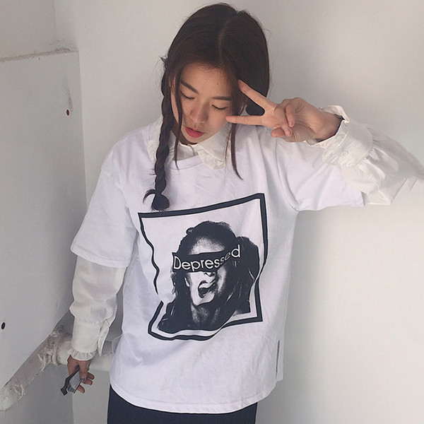 Спортно-елегантна дамска тениска в няколко цвята