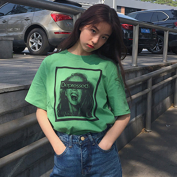 Спортно-елегантна дамска тениска в няколко цвята