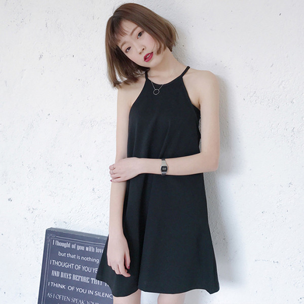 Стилна черна дамска рокличка с голо рамо