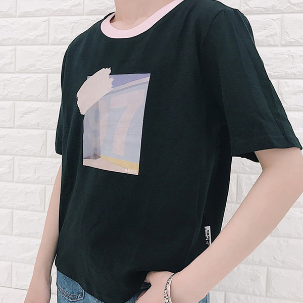 Страхотна дамска тениска с апликация в два цвята