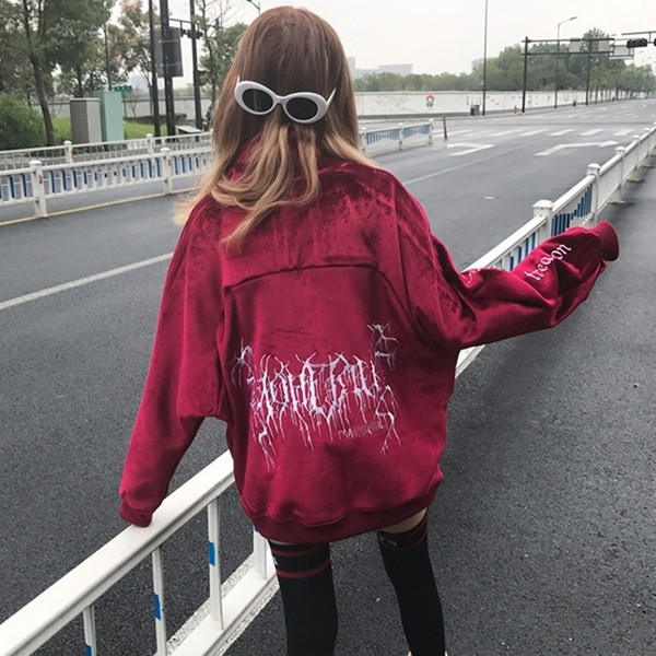 Βελούδινα περιστασιακά κορυφές με δεσμούς γύρω από το λαιμό σε δύο χρώματα