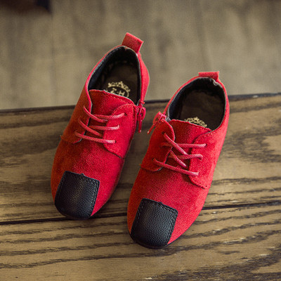 Детски велурени обувки с кожено бомбе в три цвята