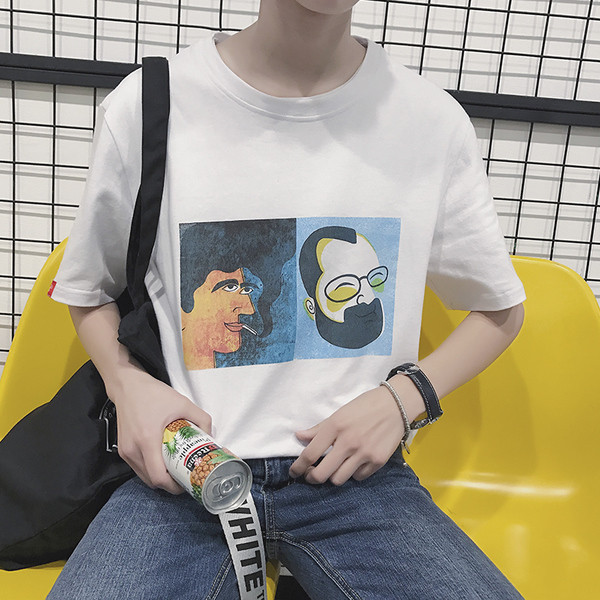 μεγάλη μπλούζα Οι άνδρες με κοντά μανίκια και απλικέ σε δύο χρώματα