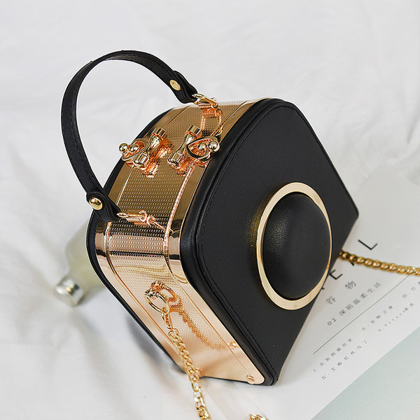 Страхотно мини дамско куфарче с дръжка през рамо в няколко цвята