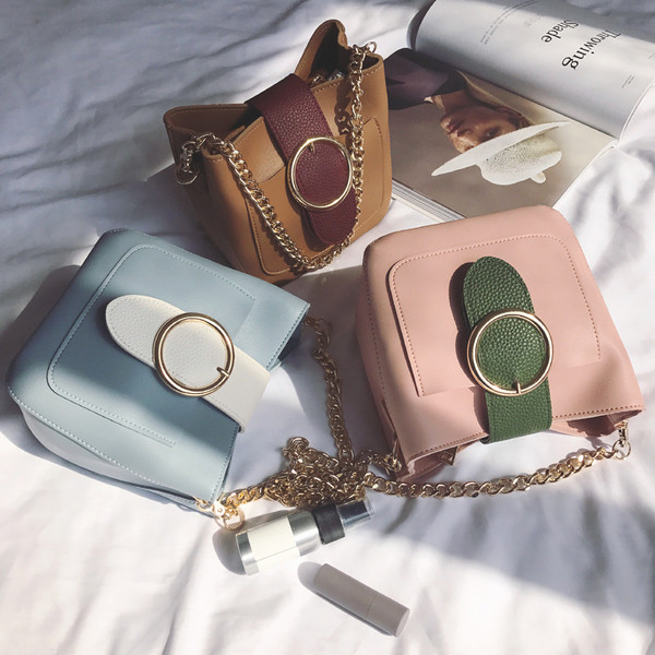 Καθημερινά κυρία πολύχρωμη τσάντα με κλείδωμα κούμπωμα και μακριά λαβή